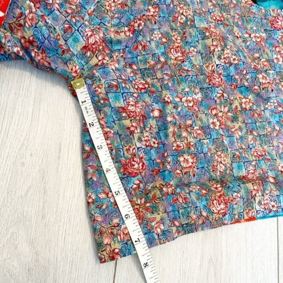 Vintage 80's colourful multi print shorts - Picture 7 of 8